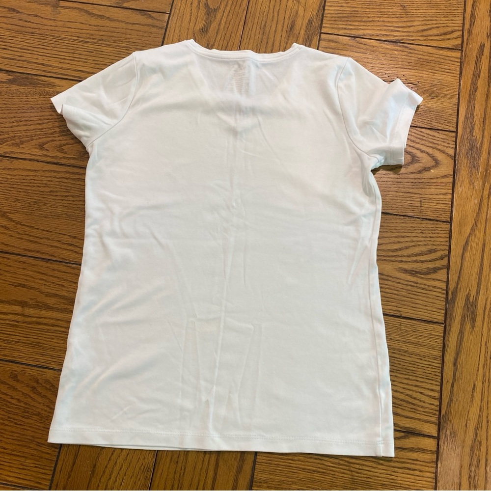 L.L. Bean supima cotton short sleeve v-neck white tee - Picture 2 of 8
